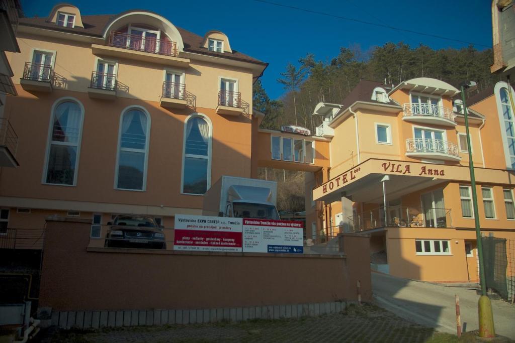 Hotel Vila Anna Trencianske Teplice Exterior photo